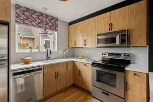 115 Governor Winthrop Rd, Somerville, MA 02145 - Photo 9