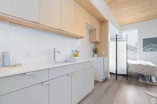 154 Broadway, Somerville, MA 02145 - Photo 5