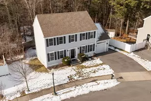 181 Tarkiln Pl, New Bedford, MA 02745 - Photo 1