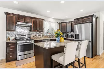 181 Tarkiln Pl, New Bedford, MA 02745 - Photo 3