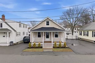 12 Riverside Ct, Saugus, MA 01906 - Photo 1