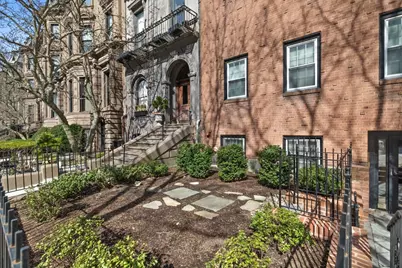 122 Beacon Street #5, Boston, MA 02116 - Photo 15