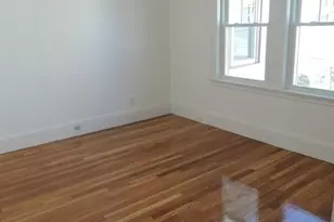 11 Richwood St, Boston, MA 02132 - Photo 5