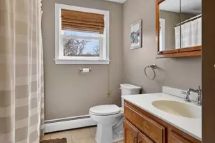 1079 Langley St, Fall River, MA 02720 - Photo 15