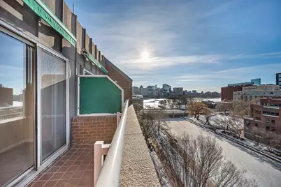 4 Canal Park #PH8, Cambridge, MA 02141 - Photo 25