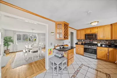 333 South St, Bridgewater, MA 02324 - Photo 5