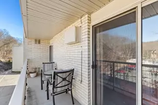 200 Park Terrace Dr, Stoneham, MA 02180 - Photo 17