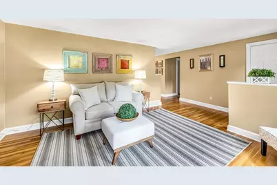 118 Yarmouth Street, Longmeadow, MA 01106 - Photo 5