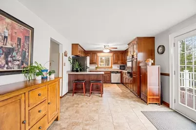 7 Cote St, Attleboro, MA 02703 - Photo 5