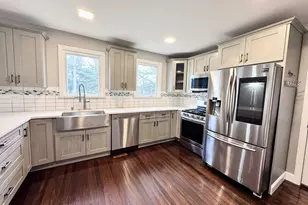 67 School St, Salem, MA 01970 - Photo 5