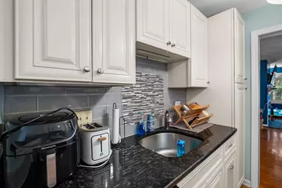 3 Godfrey Ln #3, Milford, MA 01757 - Photo 5