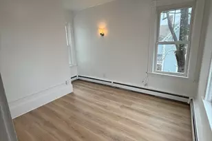 7 N Green St, Plymouth, MA 02360 - Photo 5