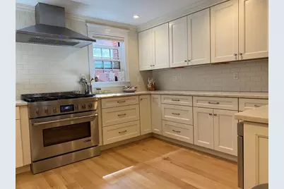 1 Common St #SF, Boston, MA 02129 - Photo 5