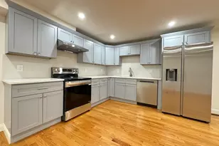 298 Washington St, Braintree, MA 02184 - Photo 1