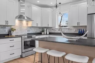 46 Beach Rd, Salisbury, MA 01952 - Photo 15