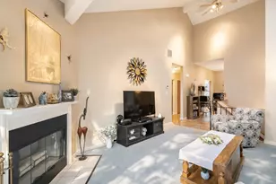 1 Halsey Way, Salem, MA 01970 - Photo 9