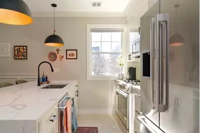 1252 Broadway #4, Somerville, MA 02144 - Photo 5