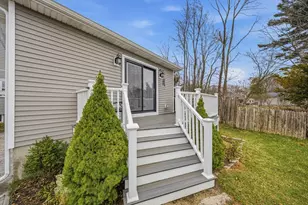 26 Wingate Rd, Weymouth, MA 02189 - Photo 5