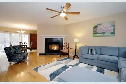 37 Maine Ave #37, Dartmouth, MA 02747 - Photo 3