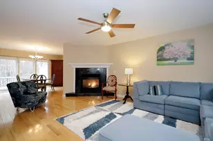 37 Maine Ave, Dartmouth, MA 02747 - Photo 3