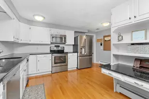 24 Robin Rd, Norfolk, MA 02056 - Photo 13