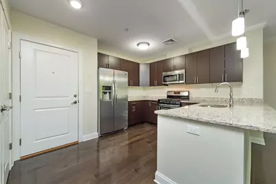 130 Tremont St #306, Melrose, MA 02176 - Photo 3