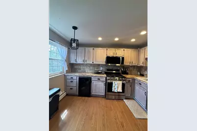 47 Edgelawn Ave #12, North Andover, MA 01845 - Photo 11