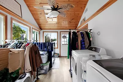 8 Nancy Street, Fairhaven, MA 02719 - Photo 9