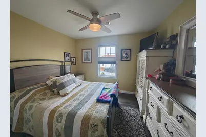 100 Bailey St, Fall River, MA 02724 - Photo 27