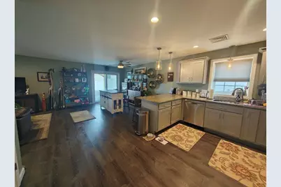 100 Bailey St, Fall River, MA 02724 - Photo 29