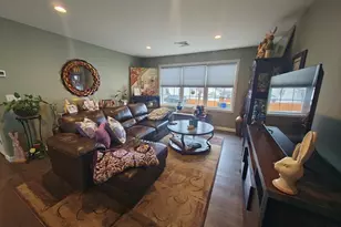 100 Bailey St, Fall River, MA 02724 - Photo 25