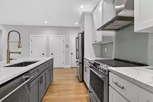 54 River St, Boston, MA 02126 - Photo 3