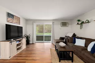 117 Quaker Hwy, Uxbridge, MA 01569 - Photo 3