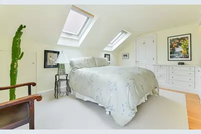 14 Ash  Street #14, Cambridge, MA 02138 - Photo 15