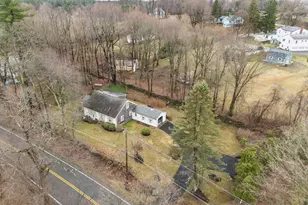 348 Leominster Rd, Lunenburg, MA 01462 - Photo 3