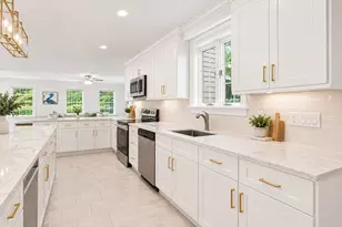 276 High St, Winchester, MA 01890 - Photo 13
