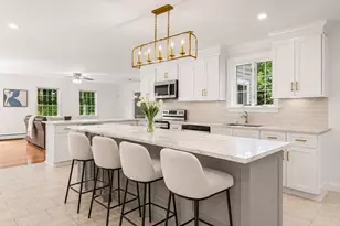 276 High St, Winchester, MA 01890 - Photo 1