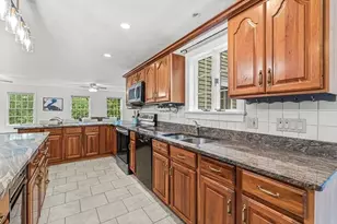 276 High St, Winchester, MA 01890 - Photo 13