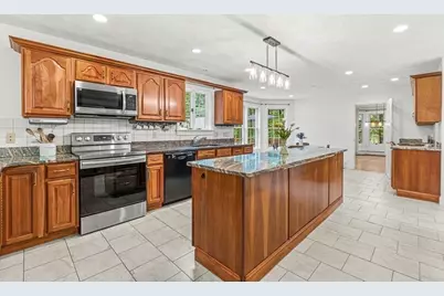 276 High Street, Winchester, MA 01890 - Photo 13