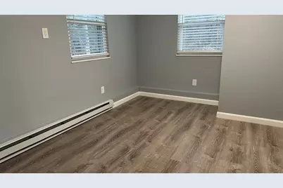 38A Saco St #38A, Newton, MA 02464 - Photo 9