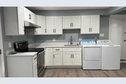 38A Saco St #38A, Newton, MA 02464 - Photo 3