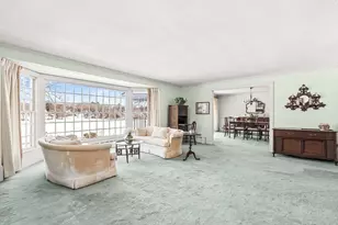 10 Dartmouth St, Winchester, MA 01890 - Photo 9