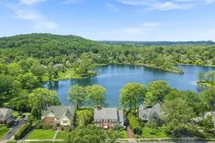 10 Dartmouth St, Winchester, MA 01890 - Photo 3