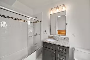 707 E 4th St, Boston, MA 02127 - Photo 21