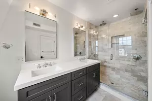 707 E 4th St, Boston, MA 02127 - Photo 17