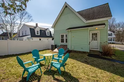 8 Harrison St, Maynard, MA 01754 - Photo 9