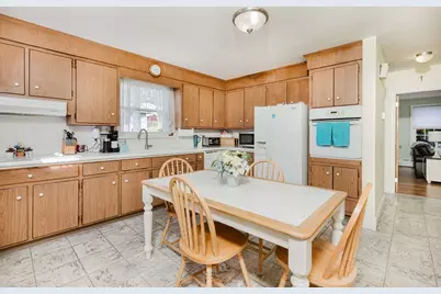 964 Pearce, Fall River, MA 02720 - Photo 5