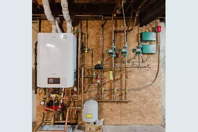 964 Pearce, Fall River, MA 02720 - Photo 19