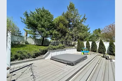 6 Temple St, Framingham, MA 01702 - Photo 9