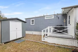 8 Madeline St, Wareham, MA 02538 - Photo 27